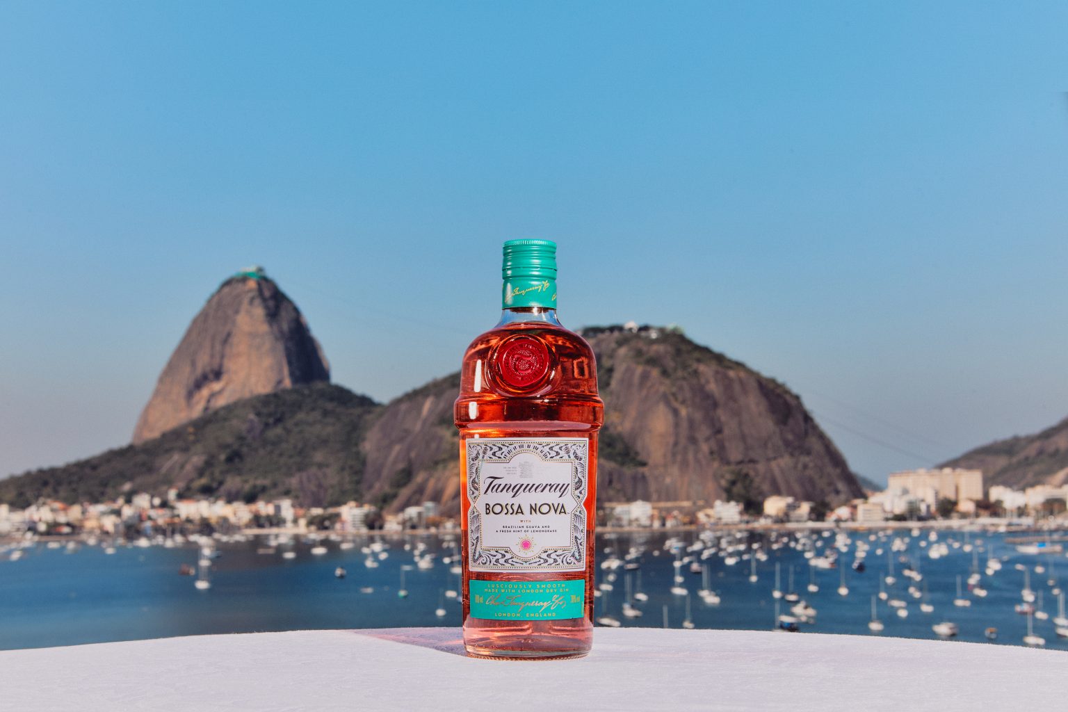 TANQUERAY BOSSA NOVA